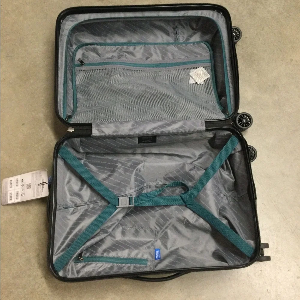 Traveler Teal Hardside Spinner Carry-On